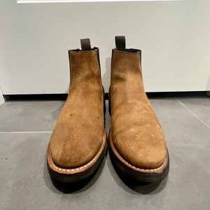Thursday Boot Chelsea Boot Honey Suede *never worn size 9